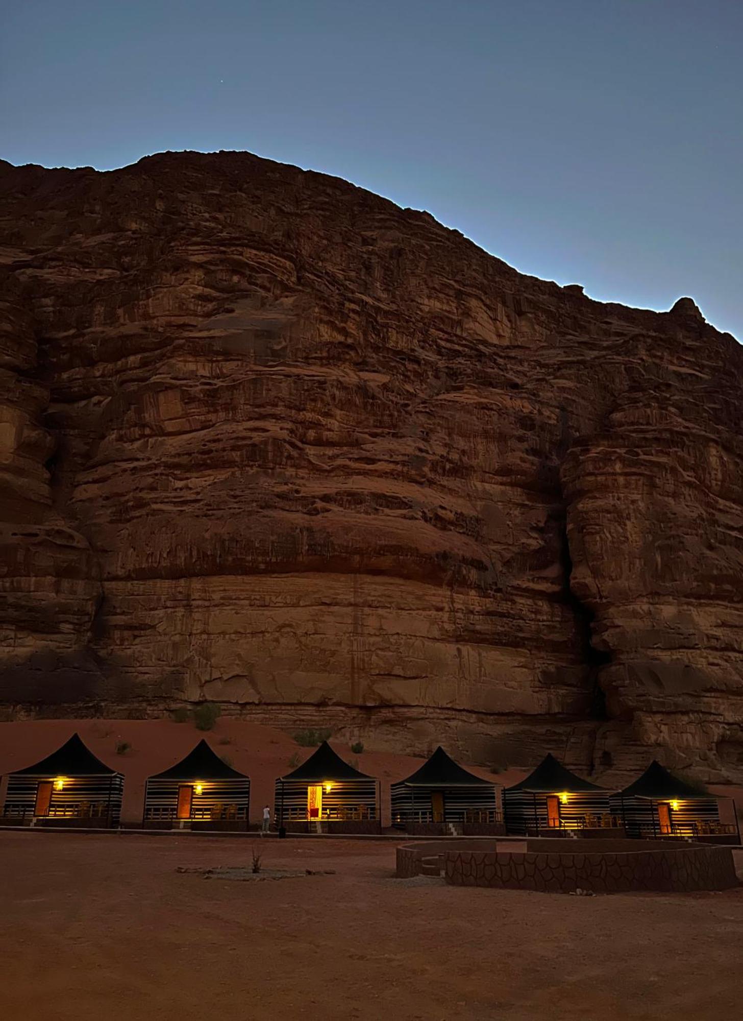 Star Camp & With Tor Hotel Wadi Rum Luaran gambar