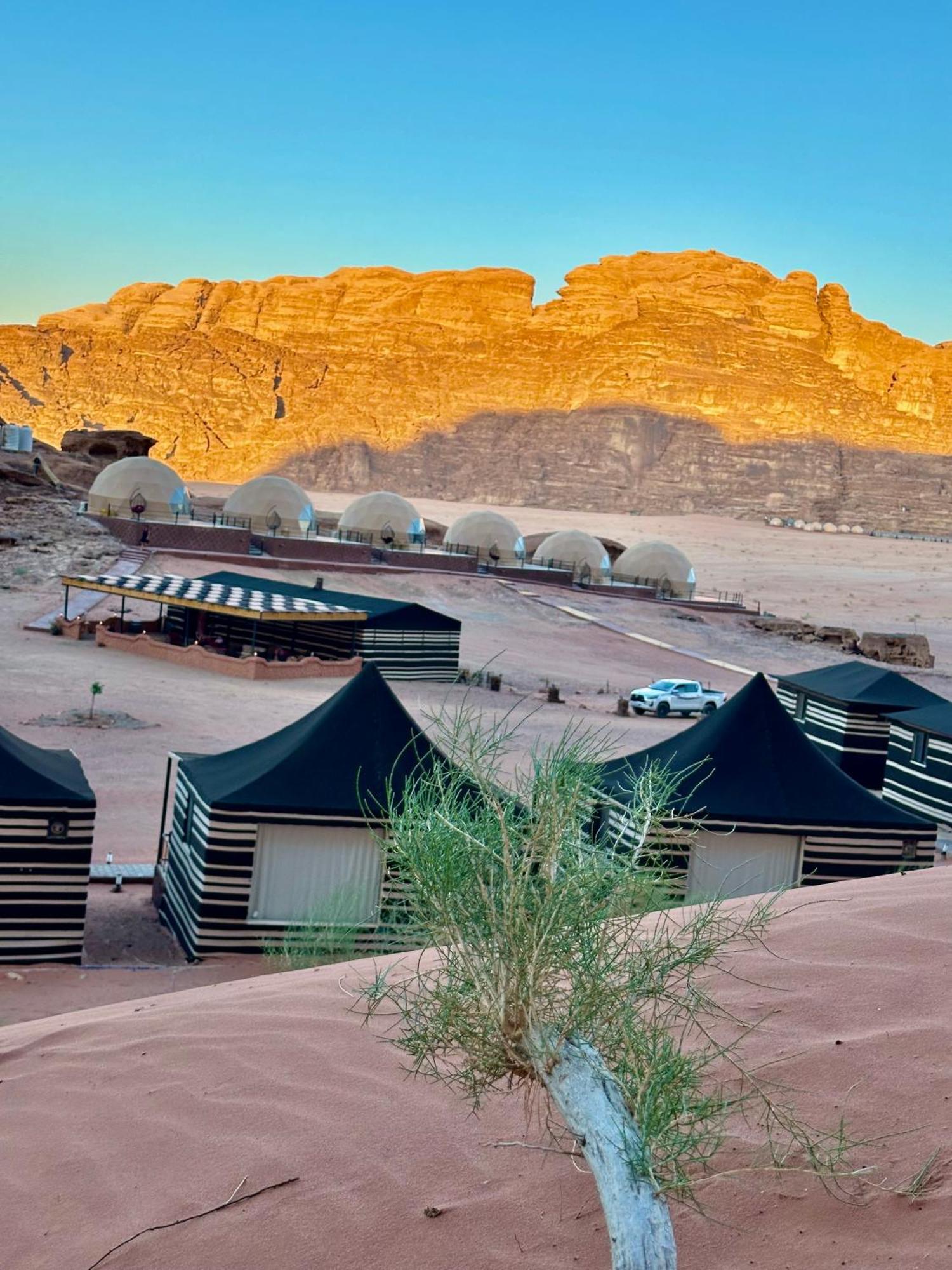 Star Camp & With Tor Hotel Wadi Rum Luaran gambar